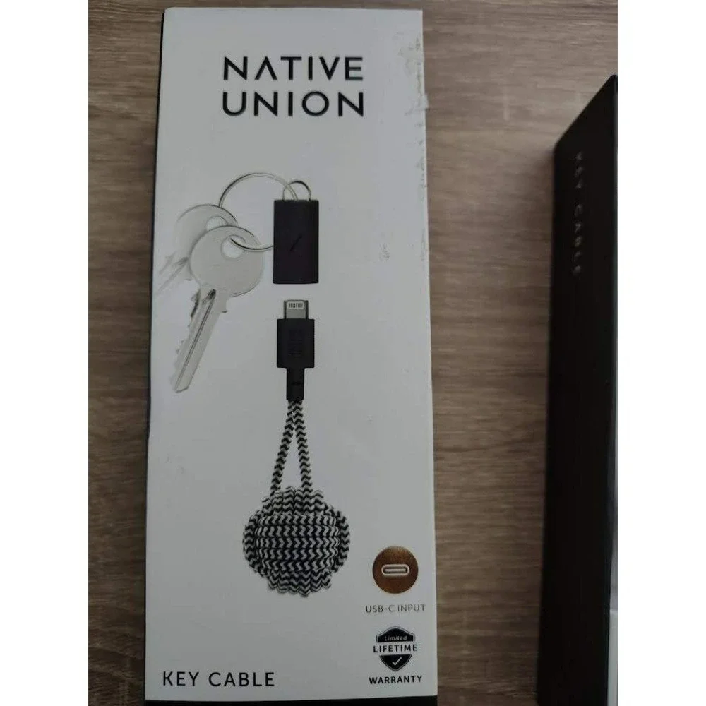 Native Union Key Cable to USB C Braided Charging‎ Cable Keychain Black
